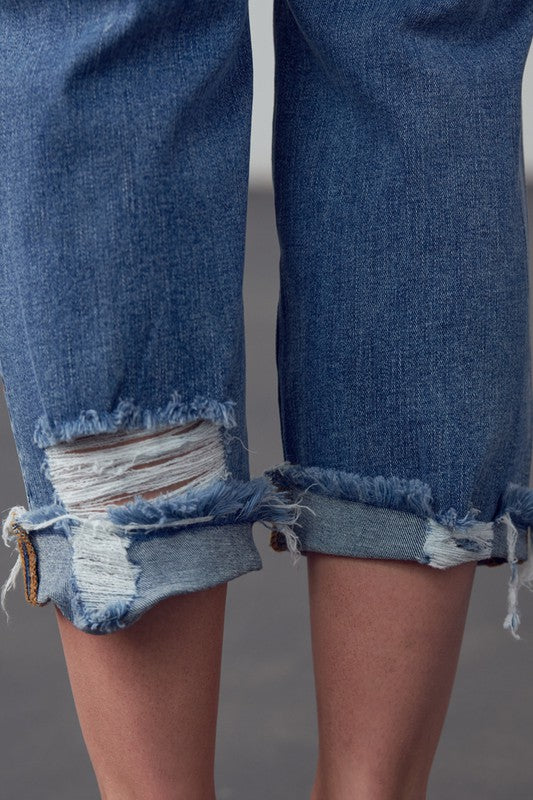 MID-RISE ANKLE BOYFRIEND JEANS